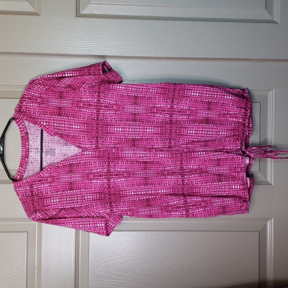 St John's Bay active short sleeve center same Tie waist top size large